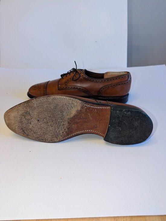 Allen Edmonds Brown Leather Cap-Toe Brogues main image 5